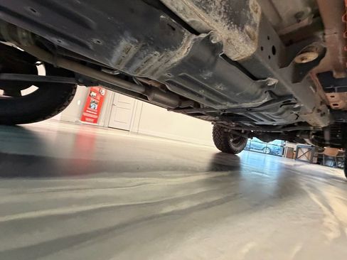 Used 2018 Jeep Wrangler Unlimited Sahara w/ Cold Weather Group AWD/4WD image 28