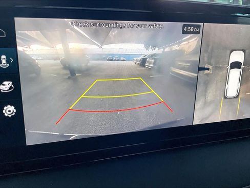 Used 2024 Hyundai Palisade SEL FWD image 29