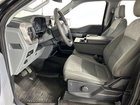 Used 2022 Ford F150 XLT w/ XTR Package AWD/4WD image 18