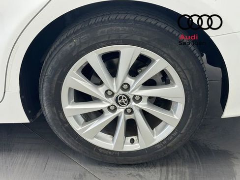 Used 2022 Toyota Camry LE image 8