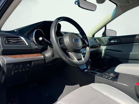 Used 2018 Subaru Outback 3.6R Limited image 39