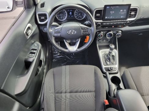 Used 2021 Hyundai Venue SEL FWD image 22
