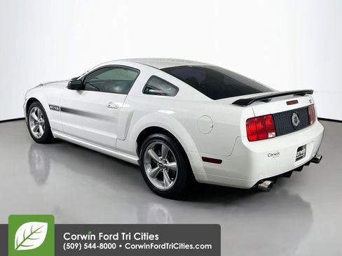Used 2008 Ford Mustang GT Premium image 10