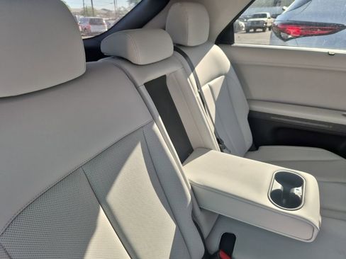 Used 2023 Hyundai Ioniq 5 Limited image 9