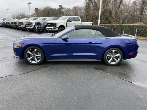 Used 2016 Ford Mustang Convertible w/ Equipment Group 051A image 27