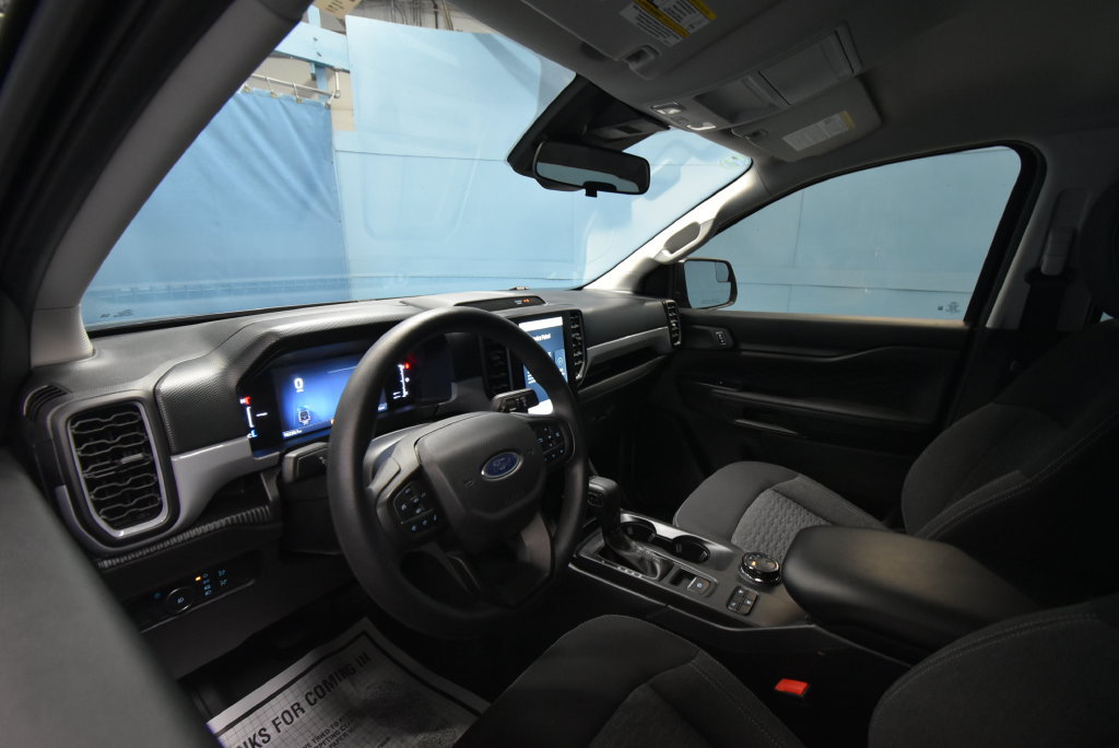Used 2025 Ford Ranger XL AWD/4WD image 2
