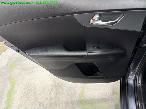 Used 2021 Kia Forte Sedan FWD image 27