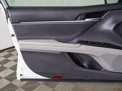 Used 2024 Toyota Camry LE image 16