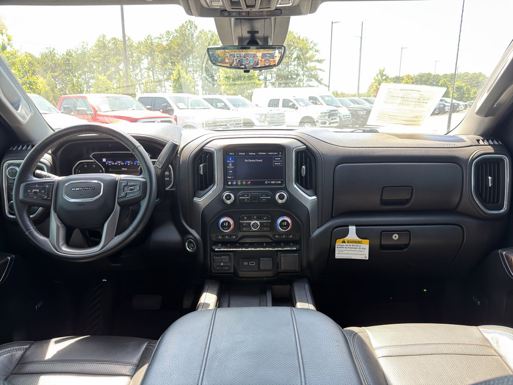 Used 2023 GMC Sierra 2500 Denali w/ Denali Ultimate Package AWD/4WD image 12
