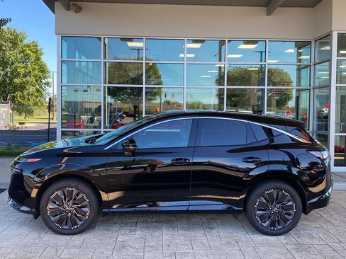 Certified 2026 Nissan Murano Platinum w/ Cargo Package AWD/4WD image 4
