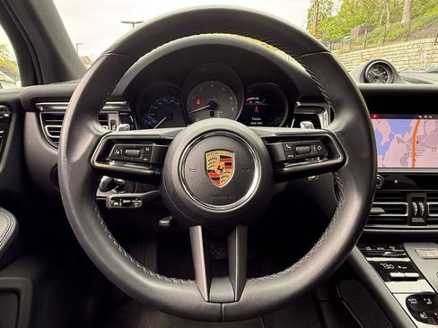 Used 2023 Porsche Macan S AWD/4WD image 37