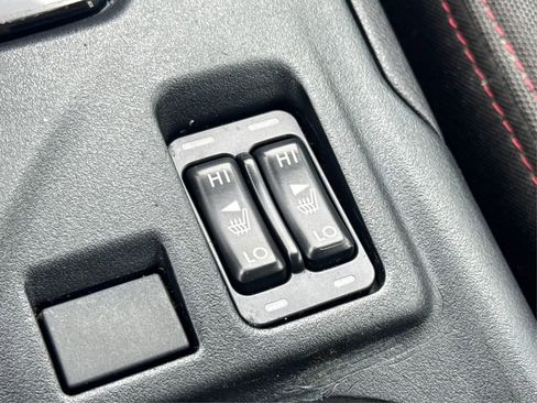 Used 2019 Subaru Impreza 2.0i Sport image 36