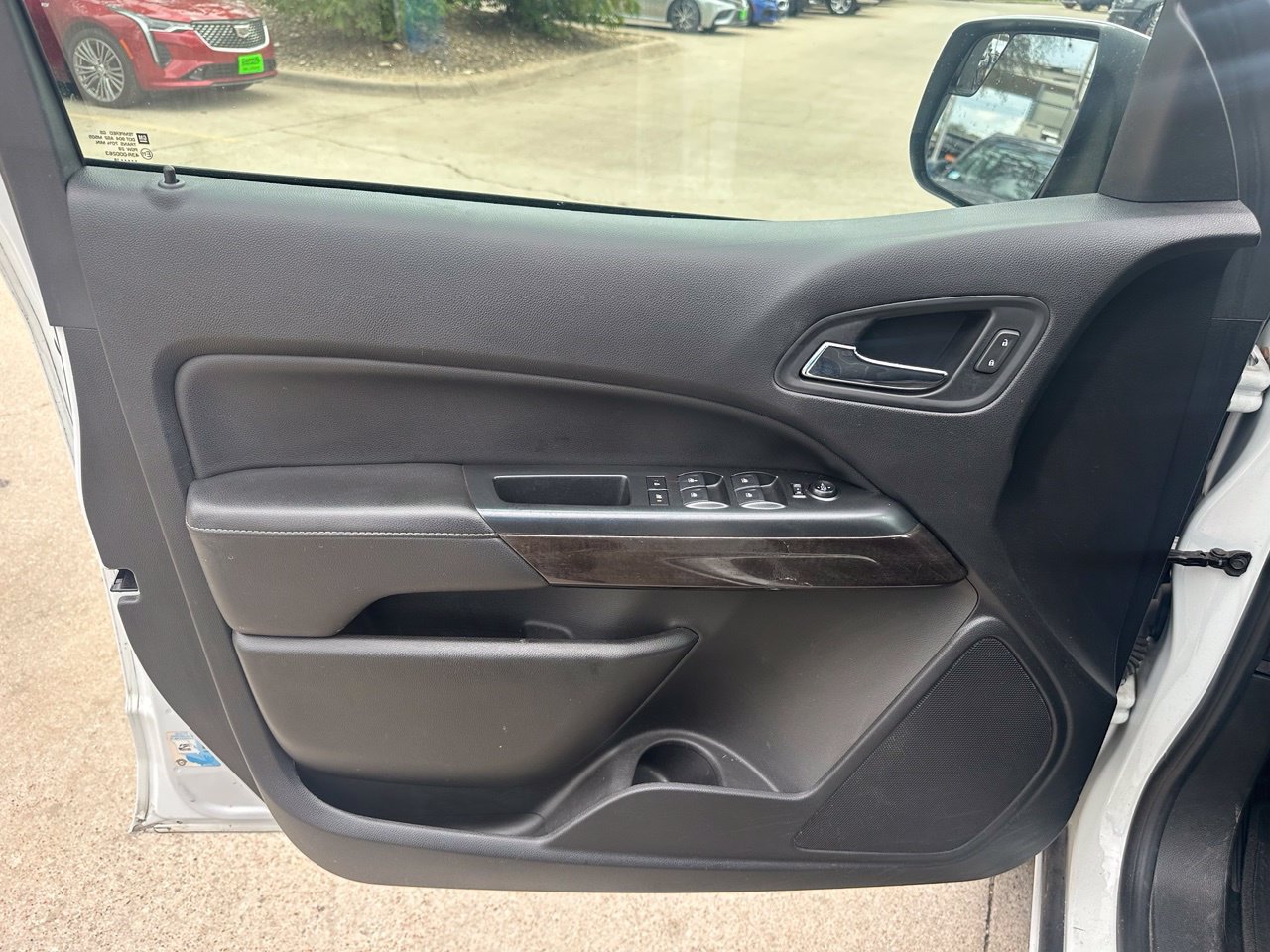 Used 2018 GMC Canyon SLE w/ SLE Convenience Package RWD image 10