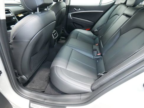 Used 2026 Genesis G70 2.5T AWD/4WD image 22