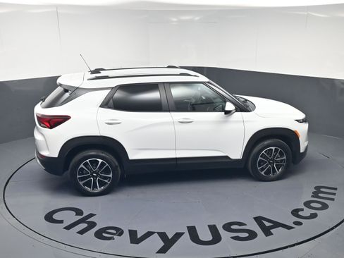 Certified 2024 Chevrolet TrailBlazer LT image 34