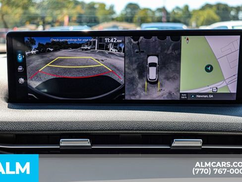 Used 2024 Genesis Electrified GV70 Advanced image 41