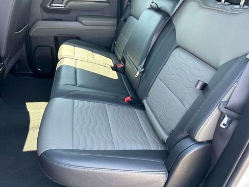 Used 2023 Chevrolet Silverado 1500 ZR2 w/ Technology Package image 22