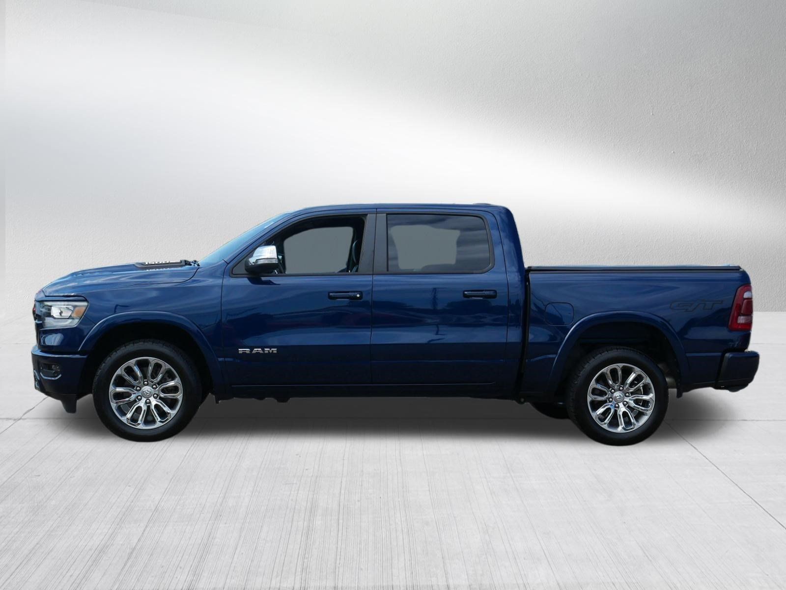 Used 2022 RAM 1500 Laramie w/ G/T Package AWD/4WD image 4
