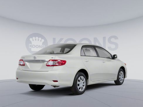 Used 2012 Toyota Corolla LE image 2