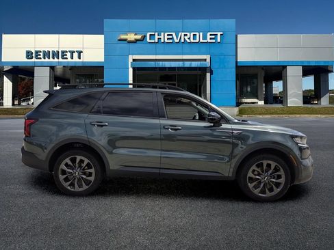 Used 2021 Kia Sorento EX w/ EX AWD X-Line Package image 7