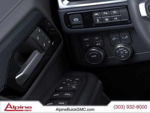 New 2026 GMC Yukon Denali w/ Sun & Power Step Package AWD/4WD image 22