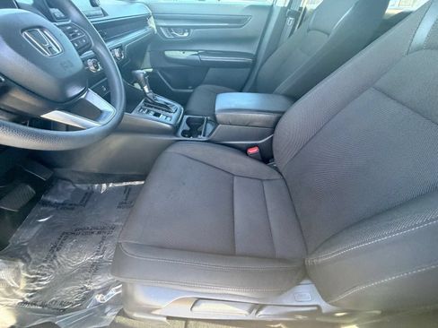 Used 2025 Honda CR-V LX image 17