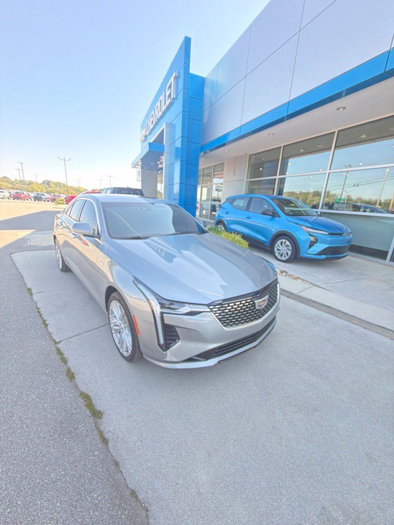 Used 2026 Cadillac CT4 Premium Luxury AWD/4WD image 6