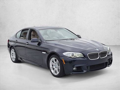 Used 2013 BMW 528i Sedan RWD image 3