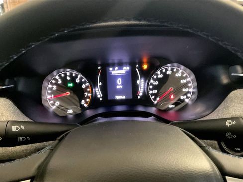 Used 2022 Jeep Compass Latitude FWD image 23
