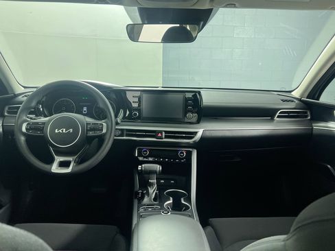 Used 2023 Kia K5 LXS image 30