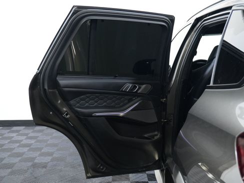 Used 2022 BMW X5 M w/ Competition Package 2 AWD/4WD image 27
