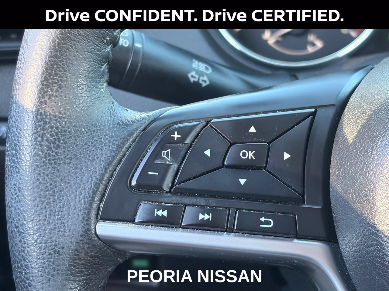 Certified 2020 Nissan Rogue SV FWD image 29