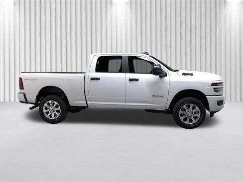 New 2026 RAM 2500 Big Horn AWD/4WD image 2