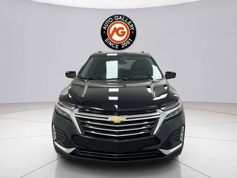 Used 2022 Chevrolet Equinox Premier image 2
