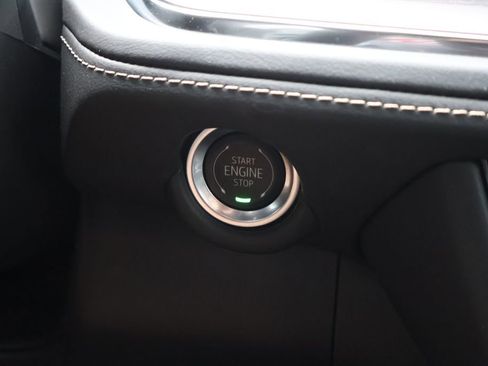 Used 2025 Chevrolet Suburban Premier AWD/4WD image 31