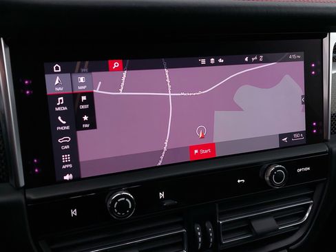 Used 2024 Porsche Macan GTS image 24