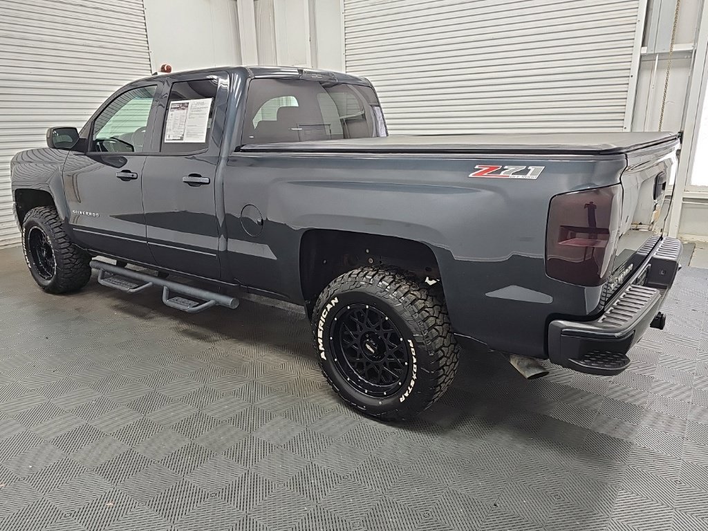 Used 2017 Chevrolet Silverado 1500 LT w/ All Star Edition AWD/4WD image 7
