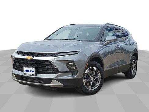 Certified 2024 Chevrolet Blazer LT w/ Convenience Package image 4