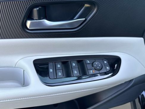 New 2026 Nissan Murano SV AWD/4WD image 12