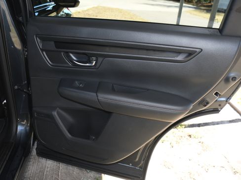 Used 2025 Honda CR-V Sport image 20