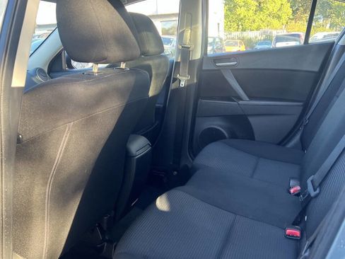 Used 2013 MAZDA MAZDA3 i SV w/ Convenience Pkg image 14