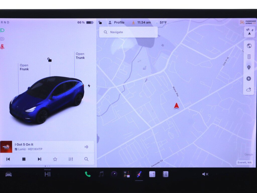 Used 2021 Tesla Model Y Long Range AWD/4WD image 16