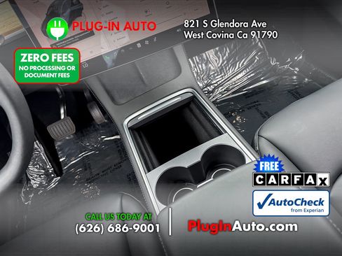 Used 2024 Tesla Model Y Long Range AWD/4WD image 17