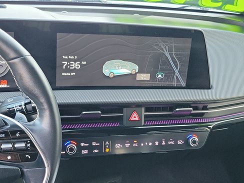 Used 2022 Kia EV6 GT-Line w/ GT-Line Suede Seat Package image 11