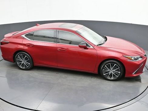 Certified 2025 Lexus ES 350 w/ Premium Package FWD image 34
