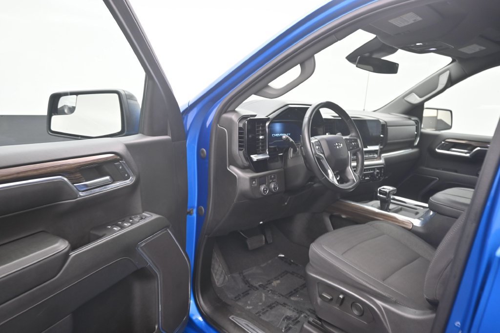 Used 2024 Chevrolet Silverado 1500 RST RWD image 10