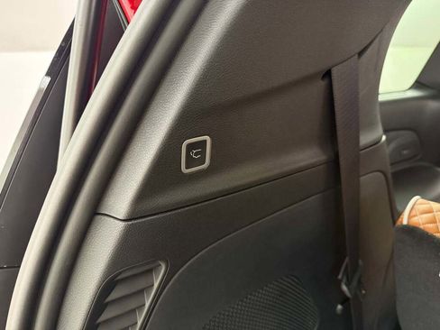 New 2026 Chrysler Pacifica Pinnacle image 36