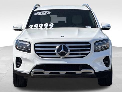 Used 2024 Mercedes-Benz GLB 250 image 9