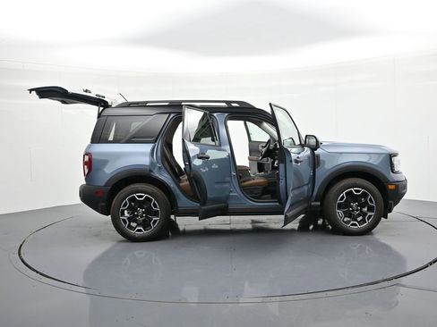 New 2026 Ford Bronco Sport Outer Banks w/ Outer Banks Tech Package+ AWD/4WD image 34