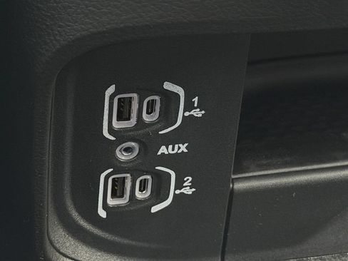 Used 2026 RAM 2500 Big Horn AWD/4WD image 15